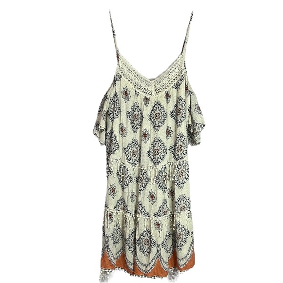 Patrons of Peace Dresses & Skirts - Patrons of Peace boho cold shoulder fringe dress